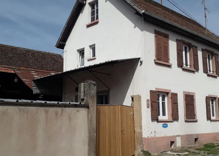 Ma Rose Des Lumieres Maison Independante 6 Personnes Avec Grande Cour