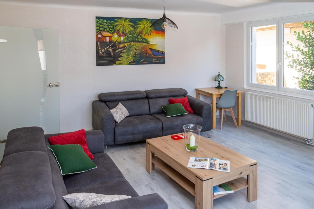 Ferienhaus Ma Rose Des Lumieres Maison Independante 6 Personnes Avec Grande Cour